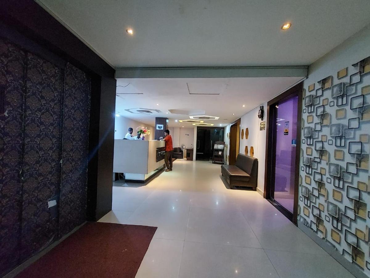 Orbit Hotel - Bagdogra מראה חיצוני תמונה