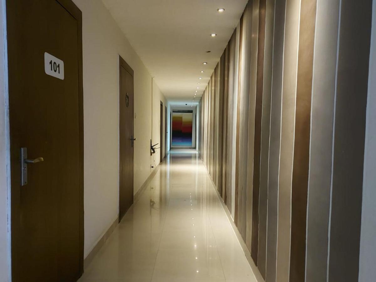 Orbit Hotel - Bagdogra מראה חיצוני תמונה