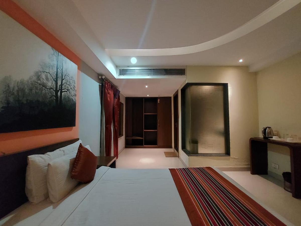 Orbit Hotel - Bagdogra מראה חיצוני תמונה